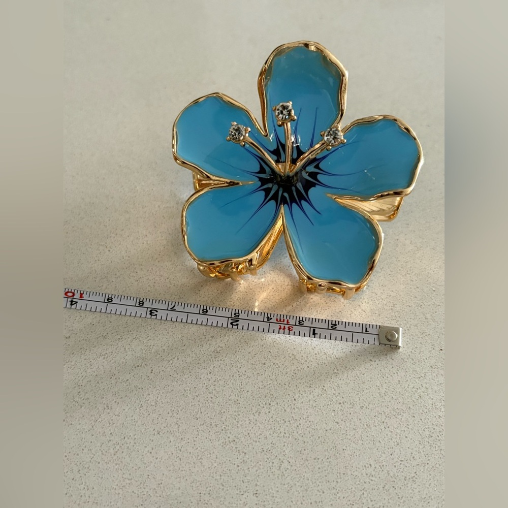 Gold and Blue Floral Hair Claw - Picture 4 of 4